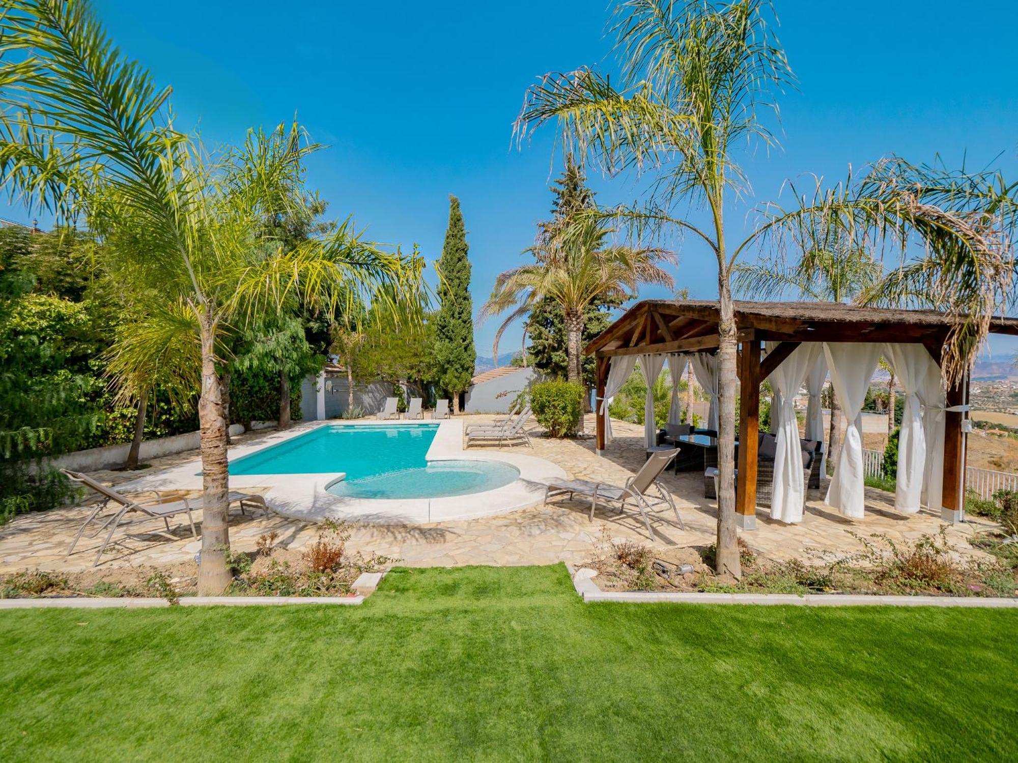 Cubo'S Villa Agua De Azahar Coín 外观 照片